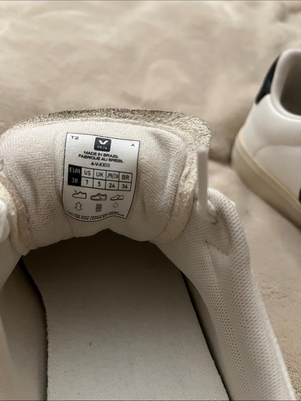 Veja Campo Women’s Sneakers - Picture 11 of 11